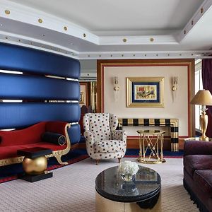 Suite raja satu-bilik tidur